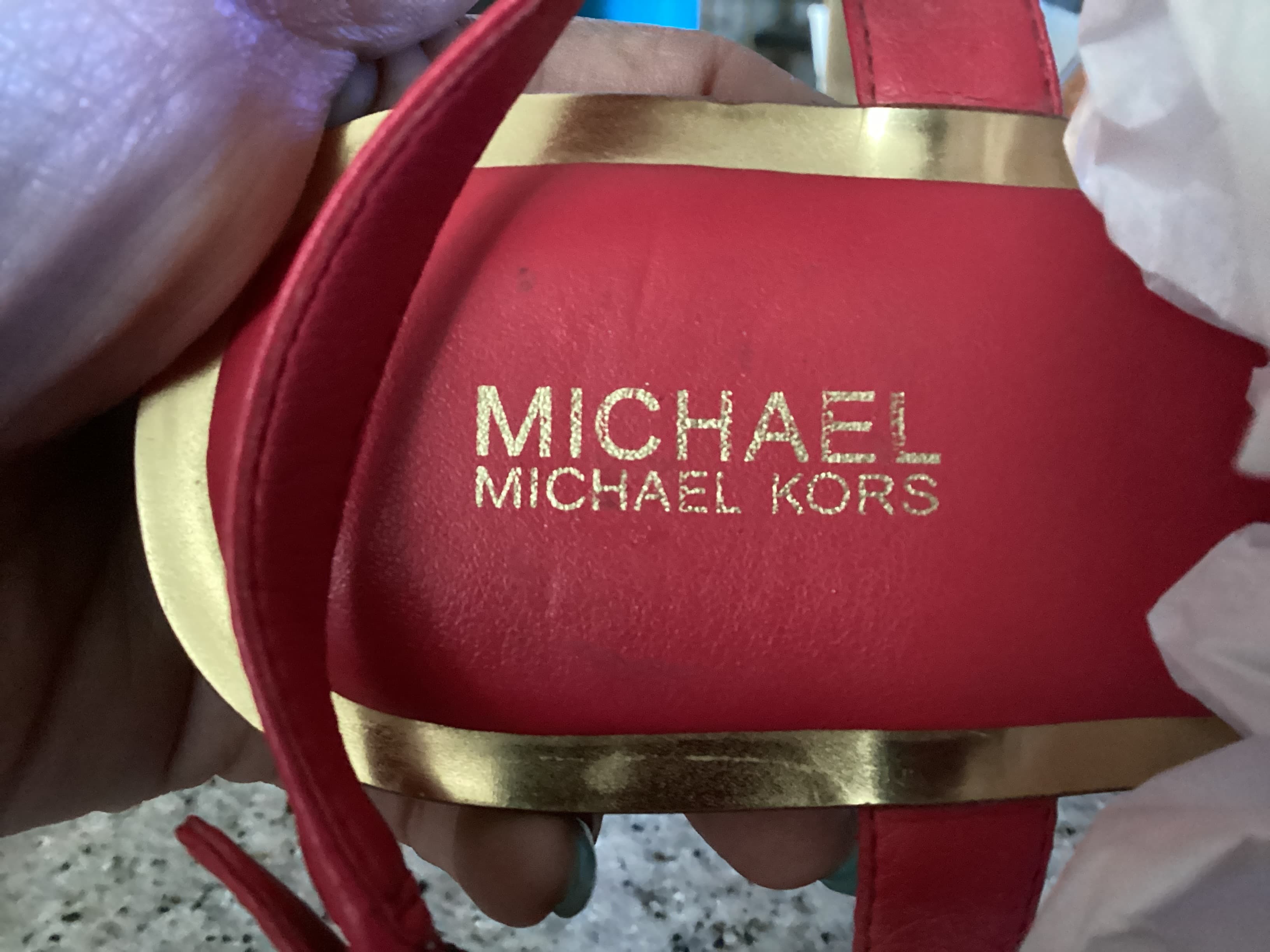 Micheal Kors, Front. Condition: Mint.