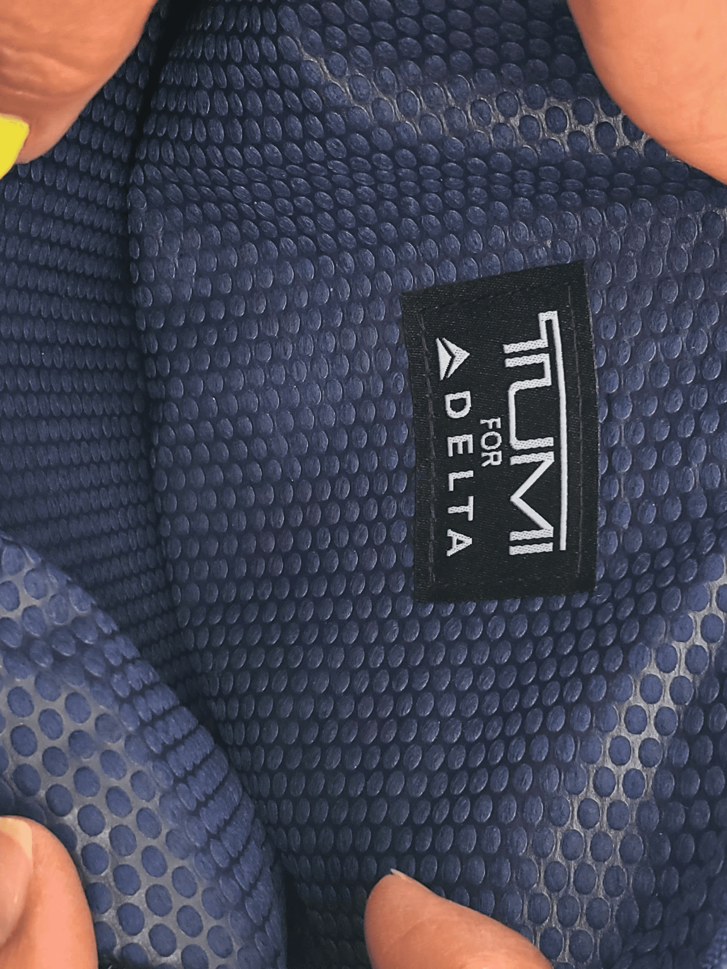 Tumi, Tumi — Tumi, mint