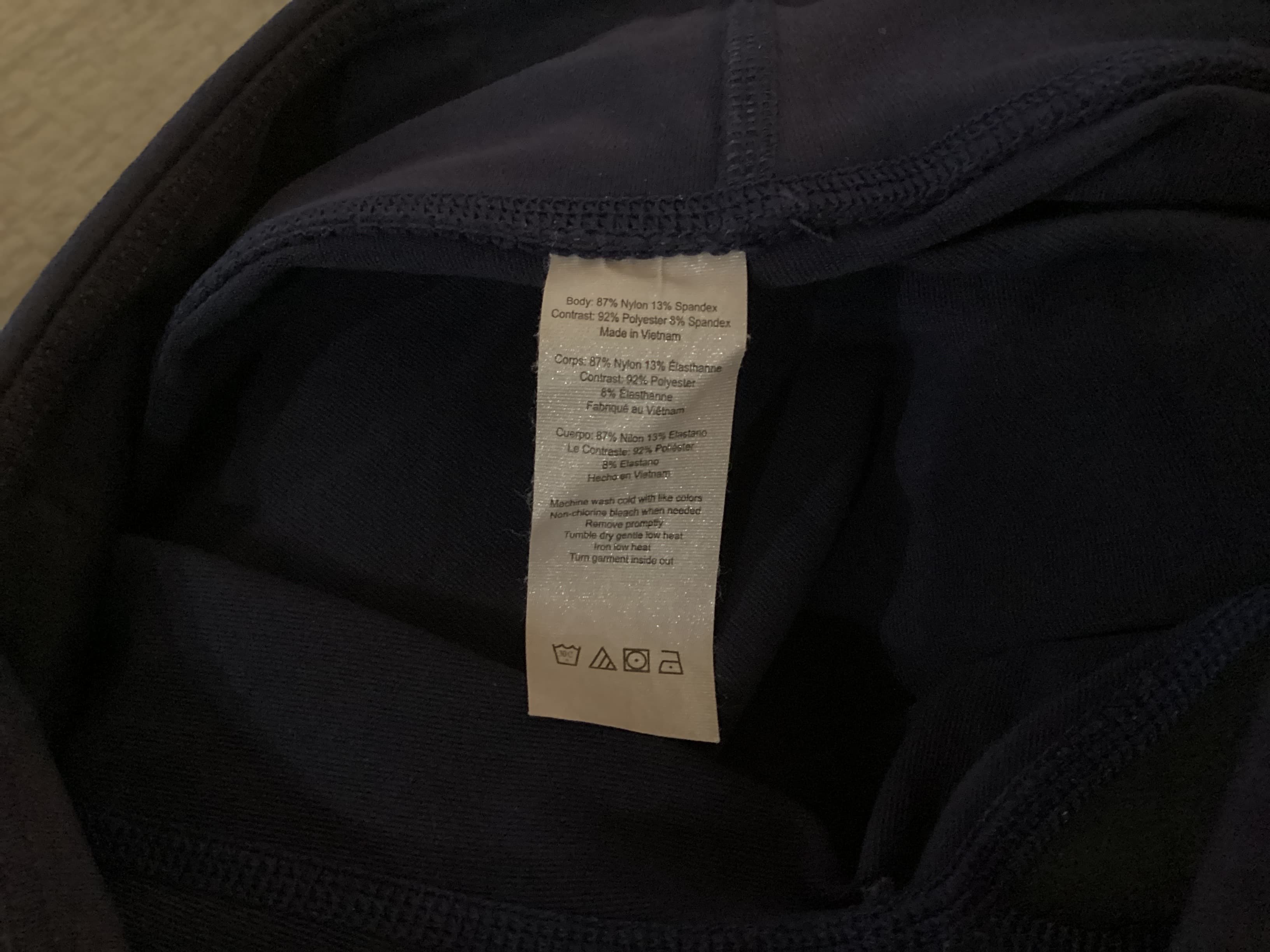 ALo yoga leggings, Frente. Condición: Mint.
