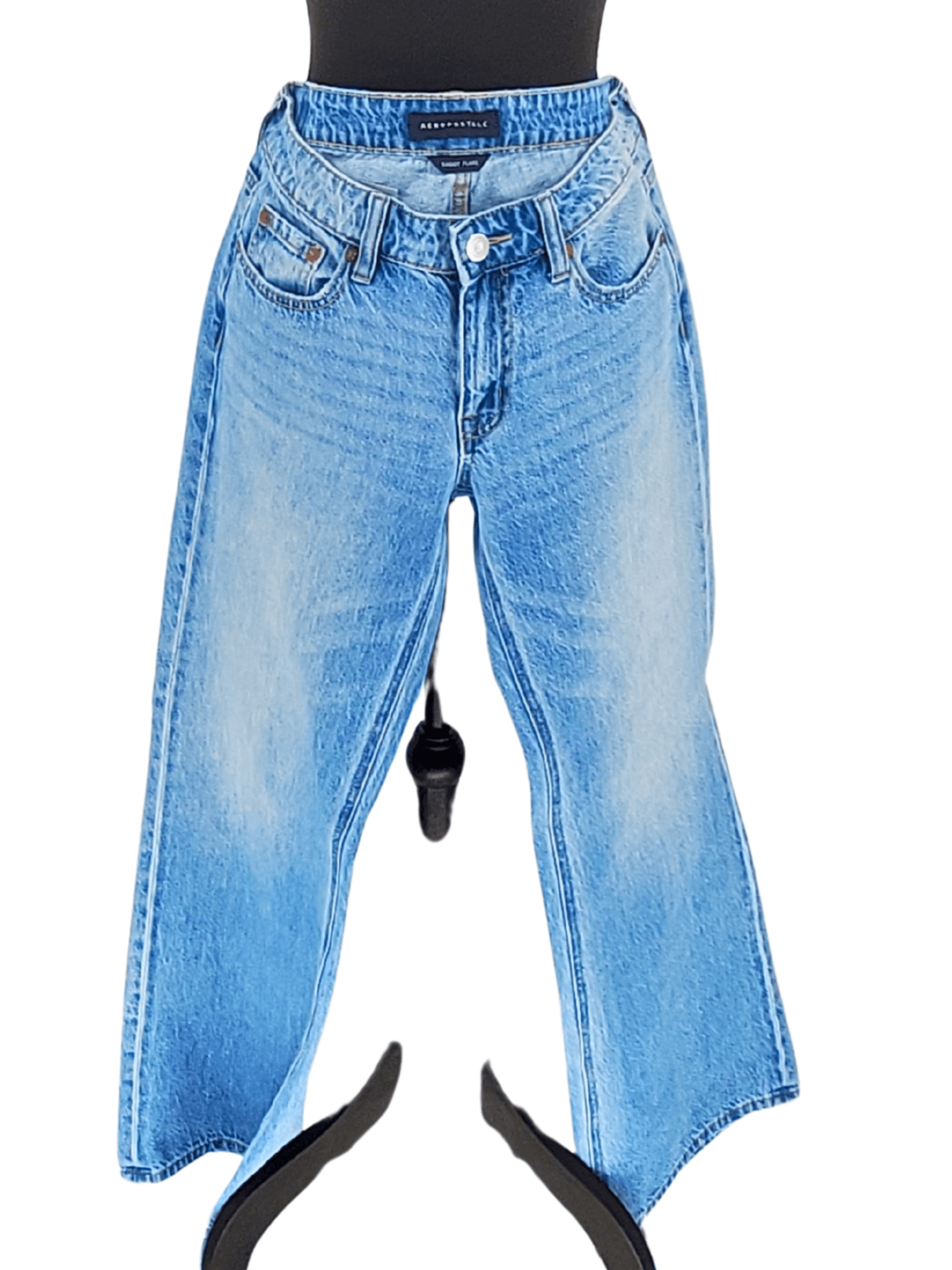 Areopostale jeans, Frente. Condición: Excellent.