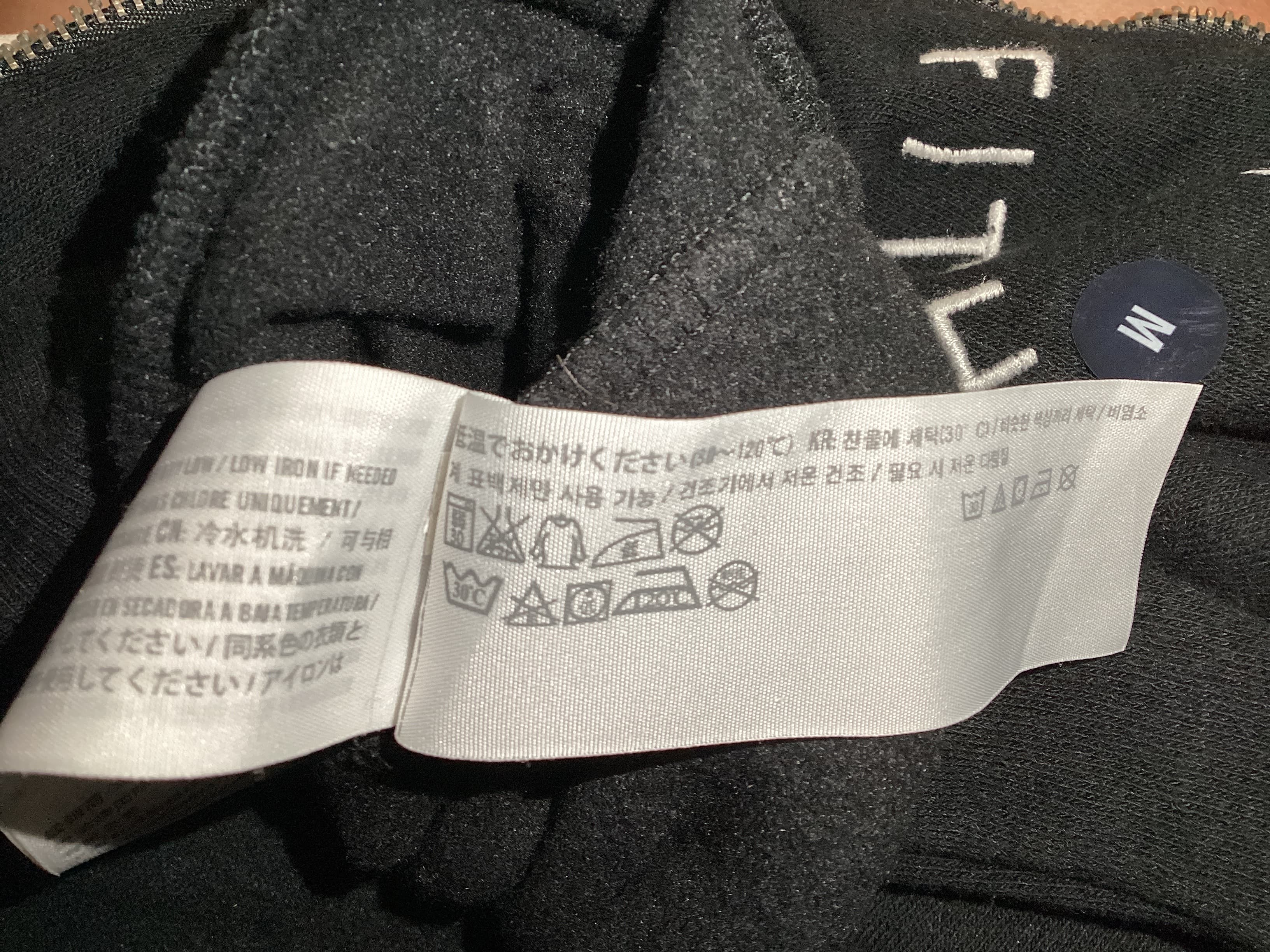 Abercrombie & Fitch , Front. Condition: Mint.