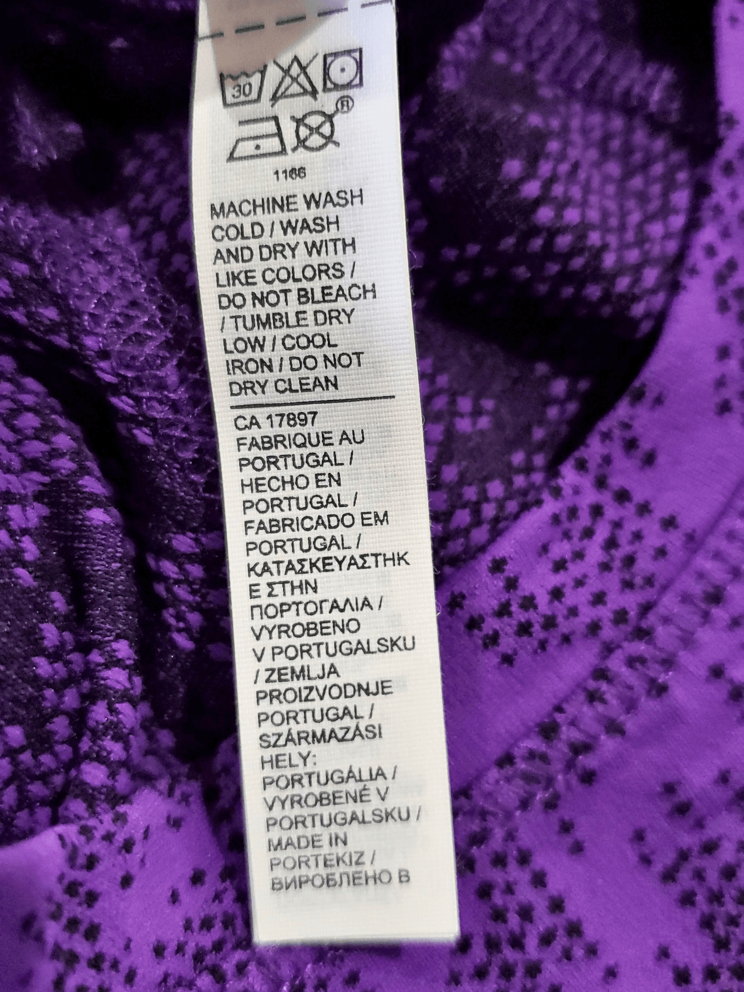 Athleta , Front. Condition: Mint.